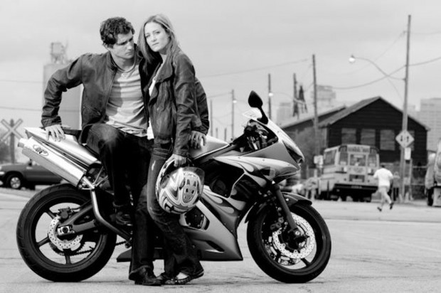 Como fazer sua mulher amar passear na garupa da sua moto