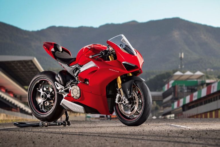 Ducati revela preço da Panigale V4